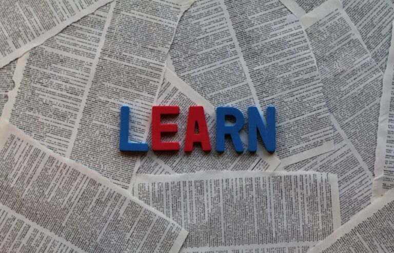 Cum să înveți prin practică și să aplici teoria în viața reală