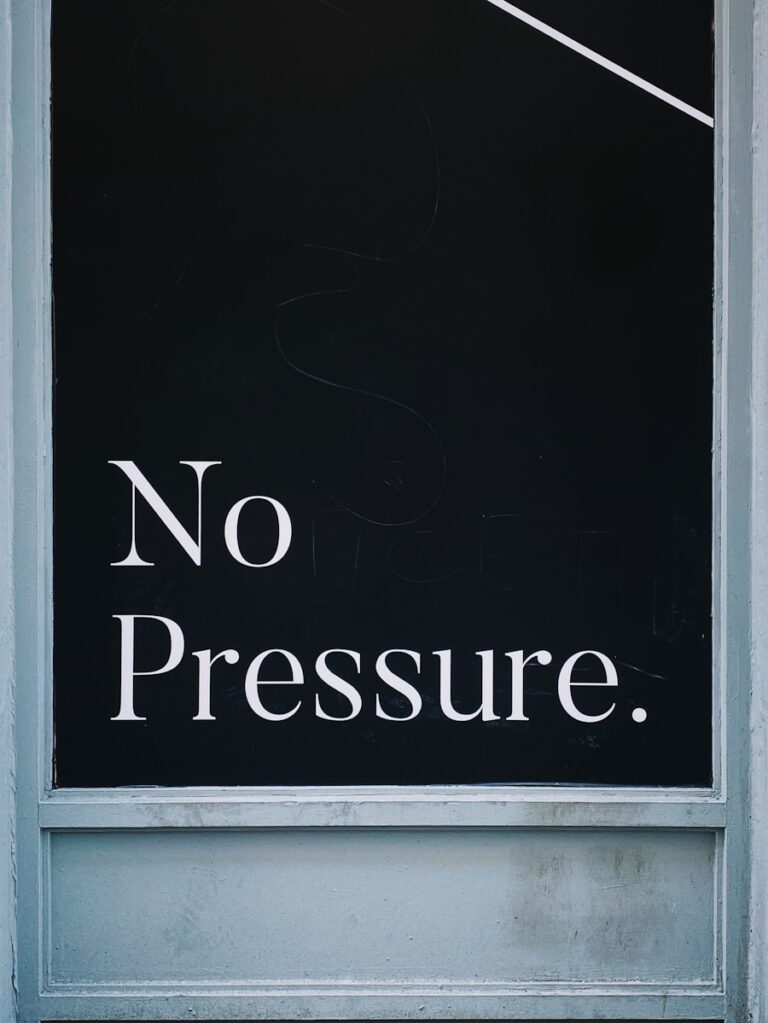 Cum să faci față presiunii academice și să obții succes