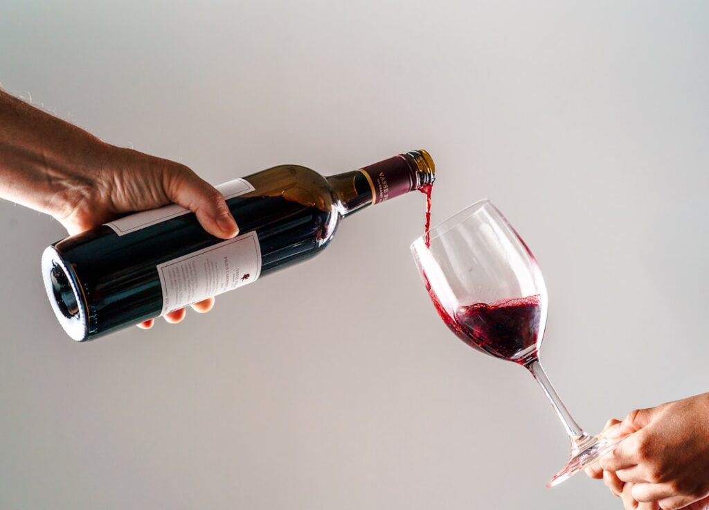 Ghidul vinurilor: Alegerea și degustarea unui vin de calitate